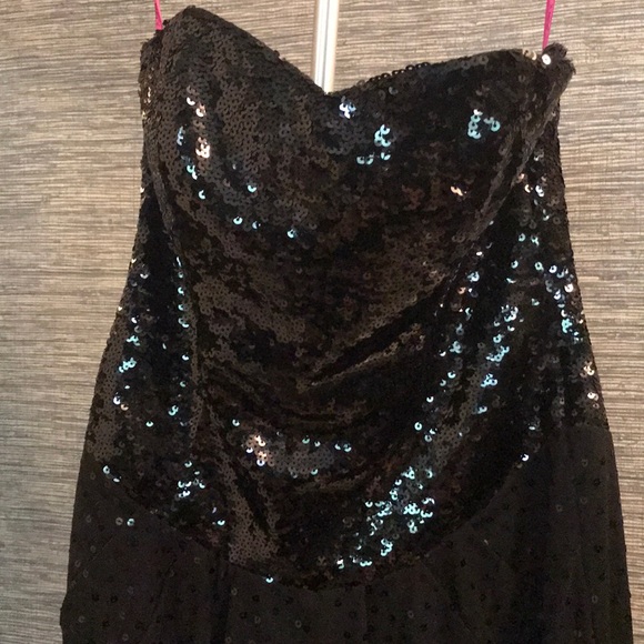 Betsy Johnson sequin dress Size 6 - Picture 6 of 8